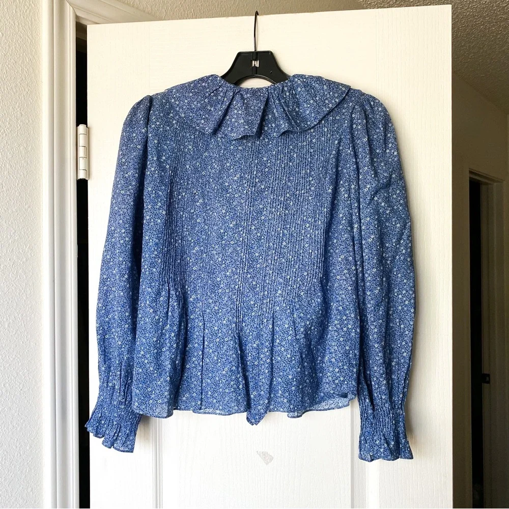 SOLD ON CURTSY - Picture 4 of 8